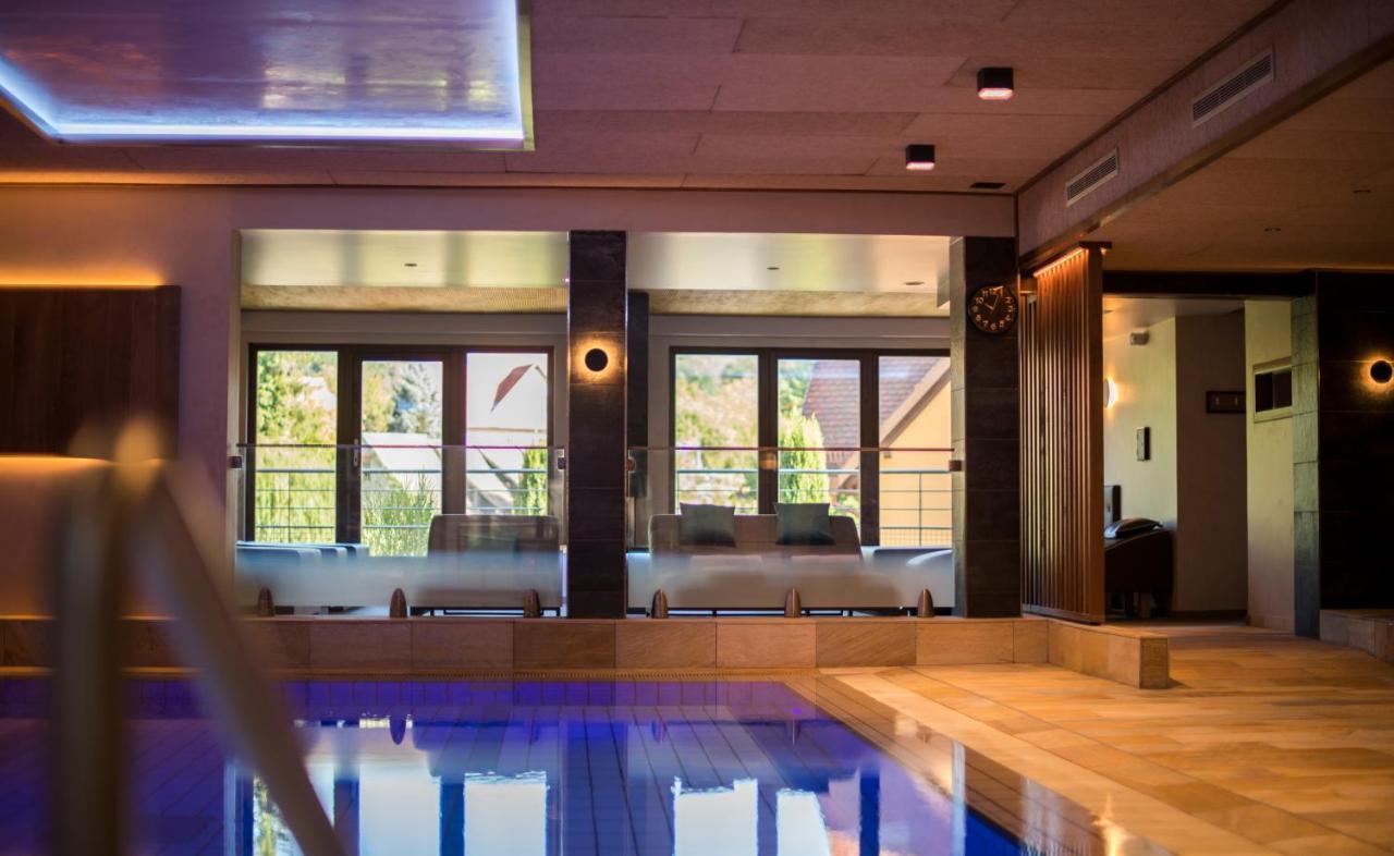 Hostellerie Des Chateaux & Spa อูทรอทต์ ภายนอก รูปภาพ