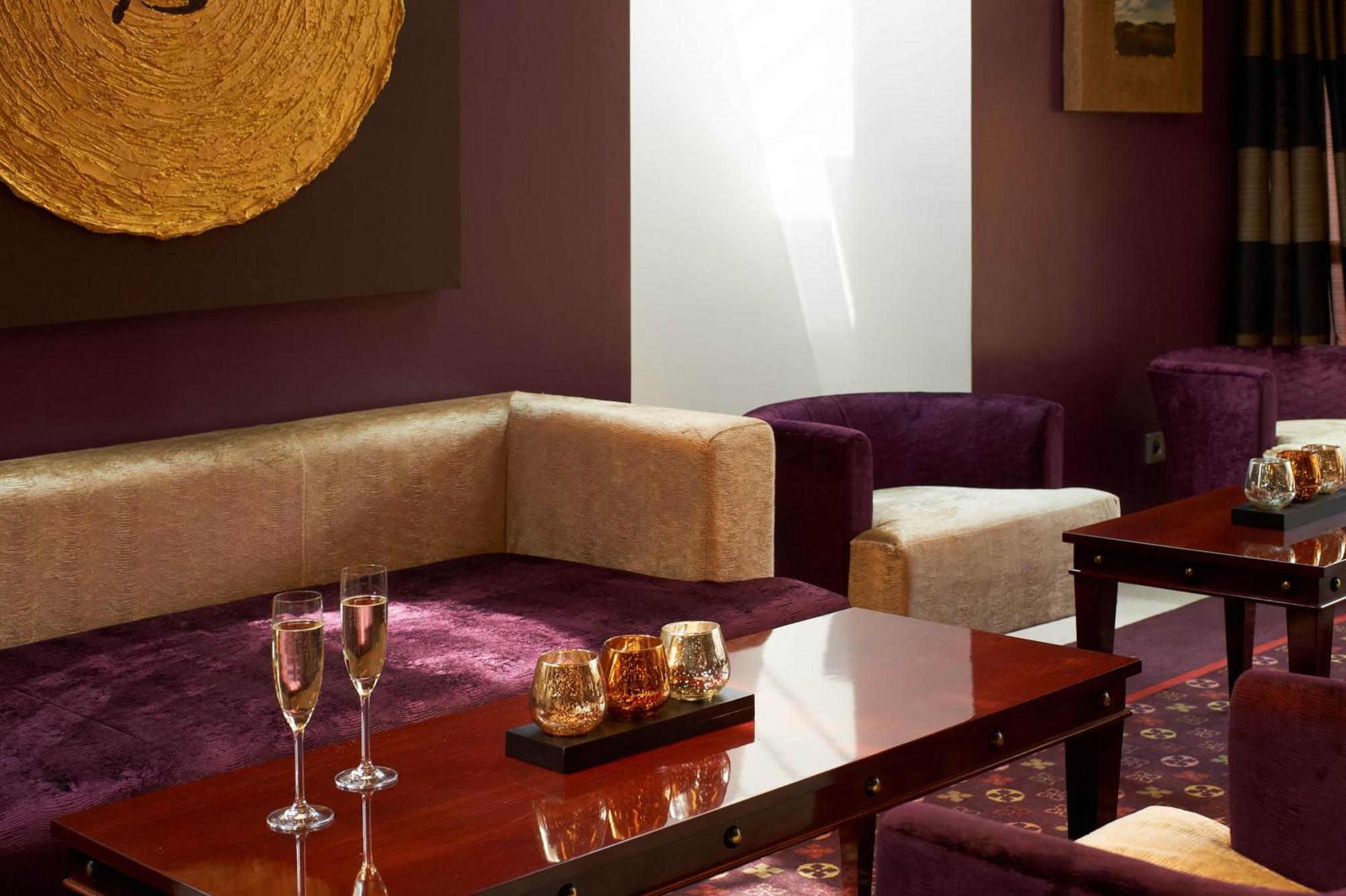 Hostellerie Des Chateaux & Spa อูทรอทต์ ภายนอก รูปภาพ