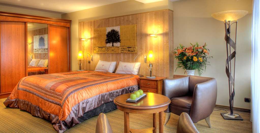 Hostellerie Des Chateaux & Spa อูทรอทต์ ห้อง รูปภาพ